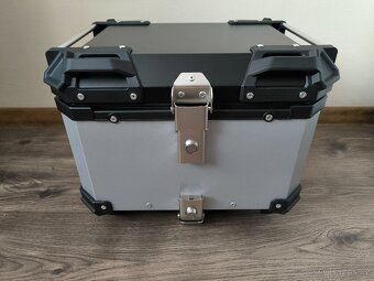 Zadní motokufr TopCase 45L nebo 55L hliníkový - 2
