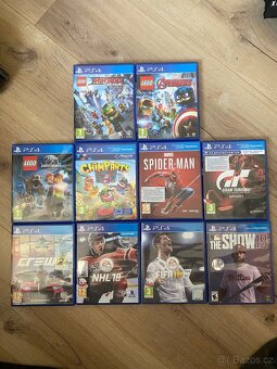 PlayStation 4 Slim 500GB + 10 her - 2