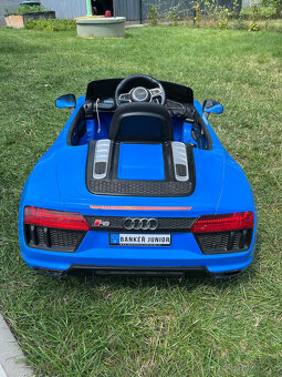 Elektrické autíčko - Audi R8 - 2
