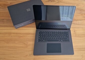 Microsoft Surface Laptop 7 – 15" / 16 GB RAM / 2 TB SSD - 2