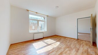 Pronájem bytu 3+1, 83 m2 – Košťany - 2