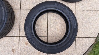 Prodám letní pneu Michelin Primacy 205/55 R17 91V - 2