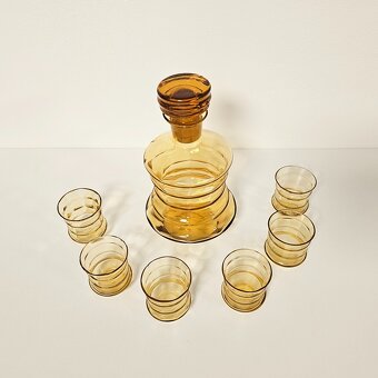 Karafa & panáky, medové sklo - 2