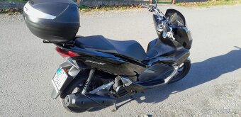 Honda PCX 125 - 1 majitel TOP STAV - 2