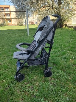 Golfový kočárek - 2