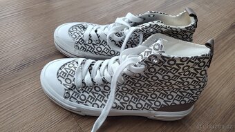 Damske divci botyvelikost 38 - 2