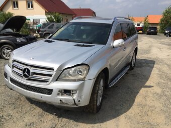 gl díly Mercedes-Benz GL X164 320 CDI NÁHRADNÍ DÍLY gl 164 - 2