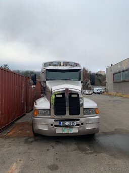 Odtahový speciál Kenworth - 2