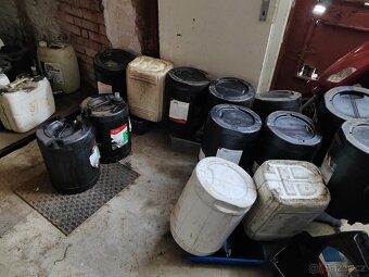 Kanystry od olejů 20 L - 2