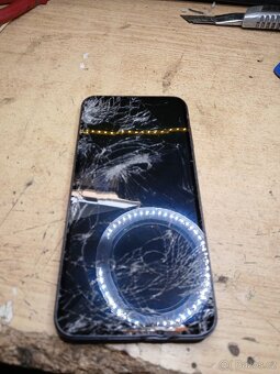 Samsung galaxy A15 na opravu - 2