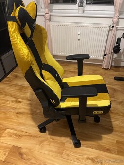 Herní křeslo DIABLO Dark Sunflower X-Player 2.0 - 2