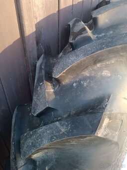 Kola, pneu na traktor 12,4-36 - 2