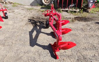 Tříradličný pluh - 2
