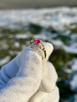 Zlatý prsten 2,66g - 2