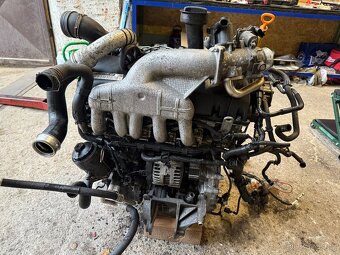 Motor - VW T5 2.5TDi 128kW - typ BPC - 2