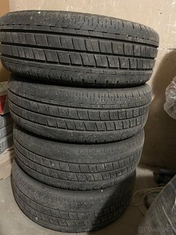 Prodám sadu 4 alu kola s letni pneu 215/60 R17 C 109/107T - 2