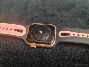 Apple Watch SE 44mm - 2