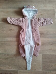 Baby Nellys Kombinéza s dvojitým zapínáním, s kapucí a oušky - 2