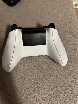 Xbox one ovladač - 2
