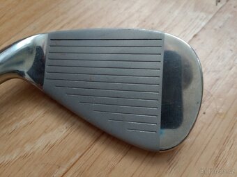 WILSON RFX č.6 iron - 2