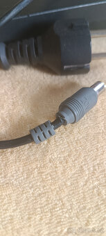 Lenovo adaptér kulatý 90W - 2