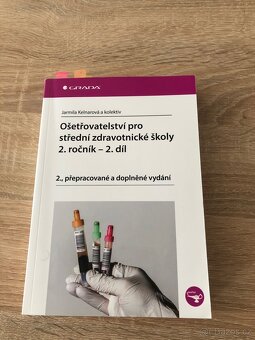 Knihy k ošetřovatelství první druhý díl - 2