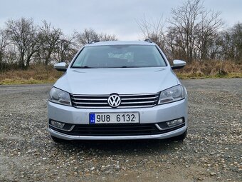 VW Passat B7 2.0TDi Webasto tažné LED park 103KW - 2