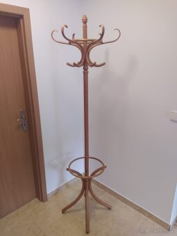 Věšák Ton - 2