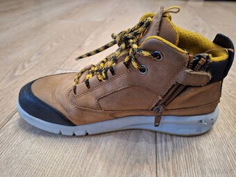 Chlapecká celoroční obuv GEOX Vel EUR 35 - 2