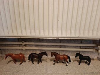 Schleich výprodej -30% 2/3 - 2