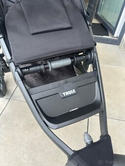Thule Urban Glide 2 s korbou - 2