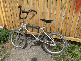 Prodám dvě kola za 800kc RMX/BMX - 2