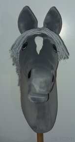 Larden Hobby Horse Grace s černou ohlávkou vel. M - 2
