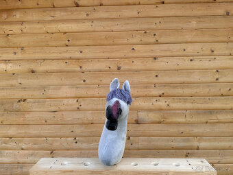 LARDEN - Hobby Horse - 2