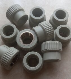 PPR DG přechodka 32x1" vnitřní závit (Nové) - 2