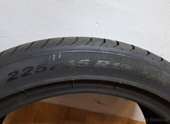 Letní pneu 225/45/19 Pirelli - 2