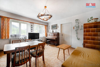 Prodej rodinného domu Tatenice,1200 m², s loukou 2542 m² - 2