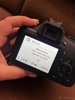 Canon eos2000d - 2