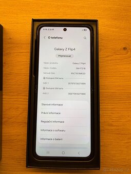 Samsung Z Flip 4 5G černý - 2