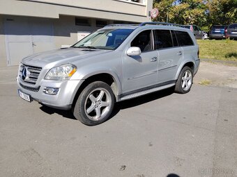 Mercedes GL550 - 2
