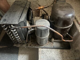 Retro chladicí agregát Calex – ČSSR - 2
