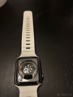 Apple Watch 6 (44) cerna ocel safír sklo - 2