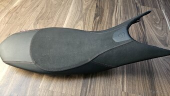 Sedadlo ducati - 2