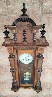 Luxusní bohatě vyřezávané a zdobené starožitné pérovky - 2