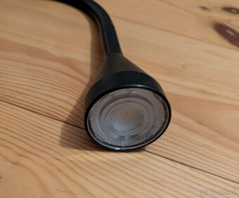 LED lampička IKEA s klipem, černá – velmi dobrý stav - 2