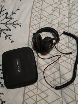 Sluchátka Sennheiser HD 380 Pro - 2