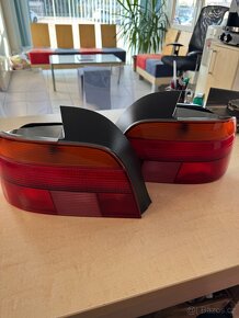 Bmw E39,zadní světla.... - 2