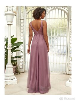 Tylové plesové šaty - 2