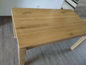 Celomasivní dubový stůl - 2