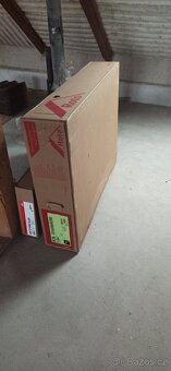 Střešní okno Roto 74x98 cm, R79 + lemování, nové - 2